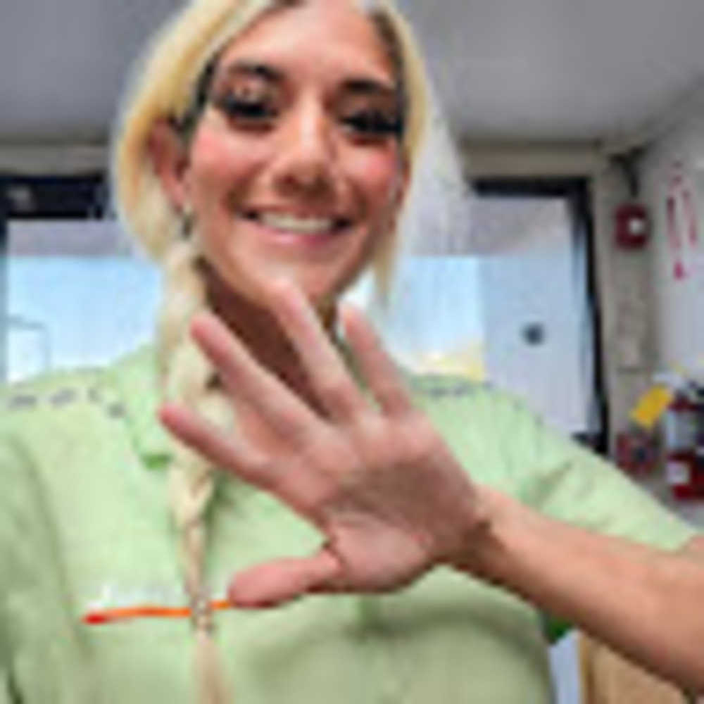 Meet your Posher, Katelin